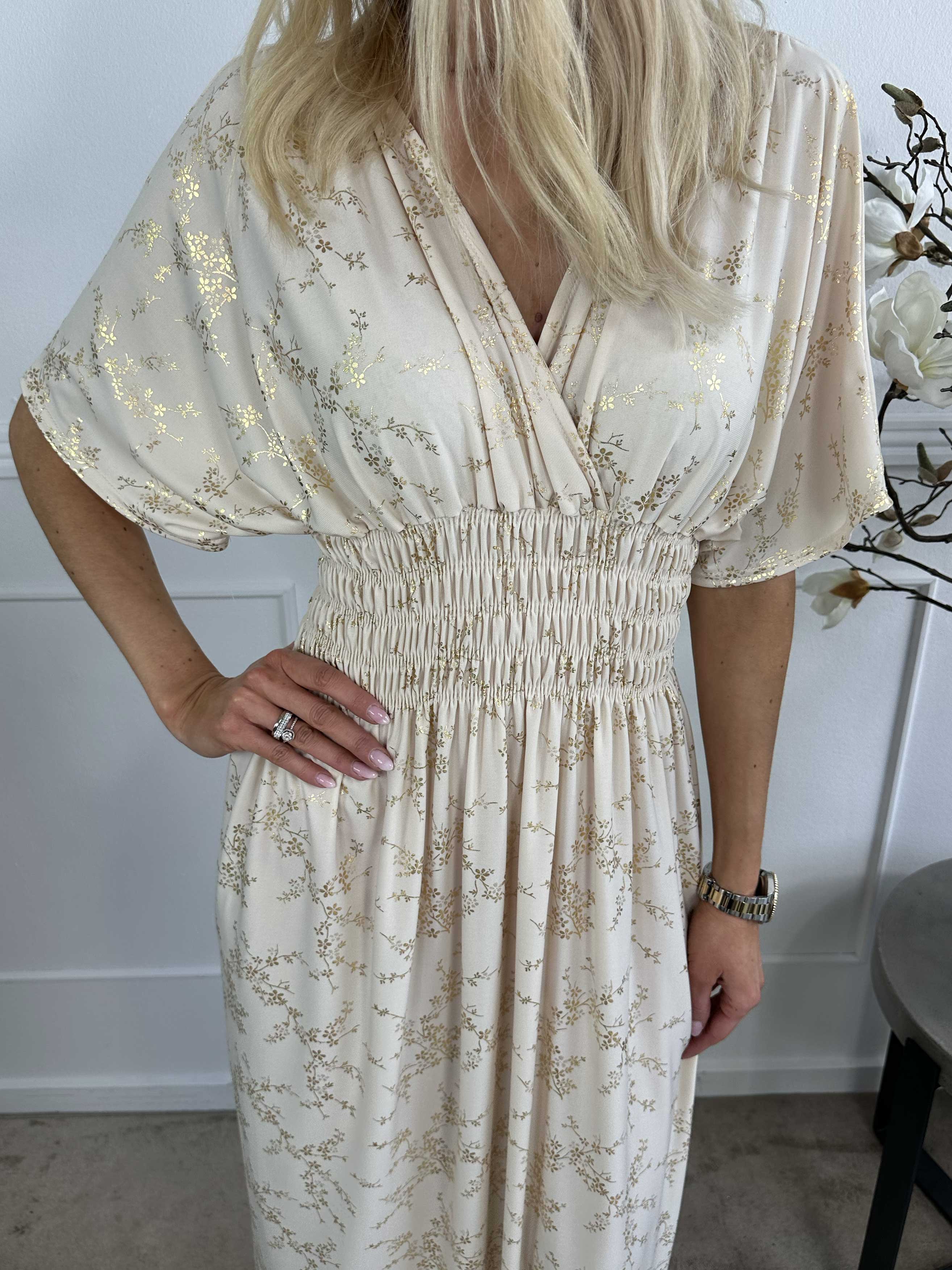 Pams Gold - Ensfarvet kjole i elastisk stof med gulddetaljer